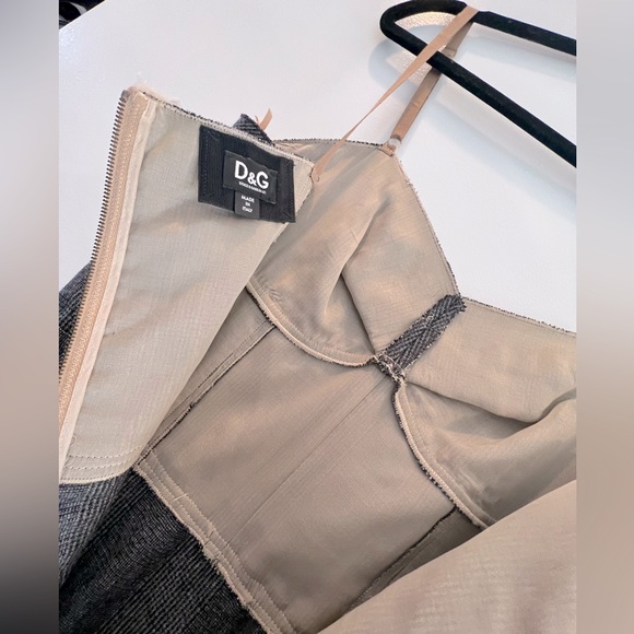 Dolce&Gabbana D&G, Tweed light weight wool shift mini dress. Sz44 - Picture 7 of 10